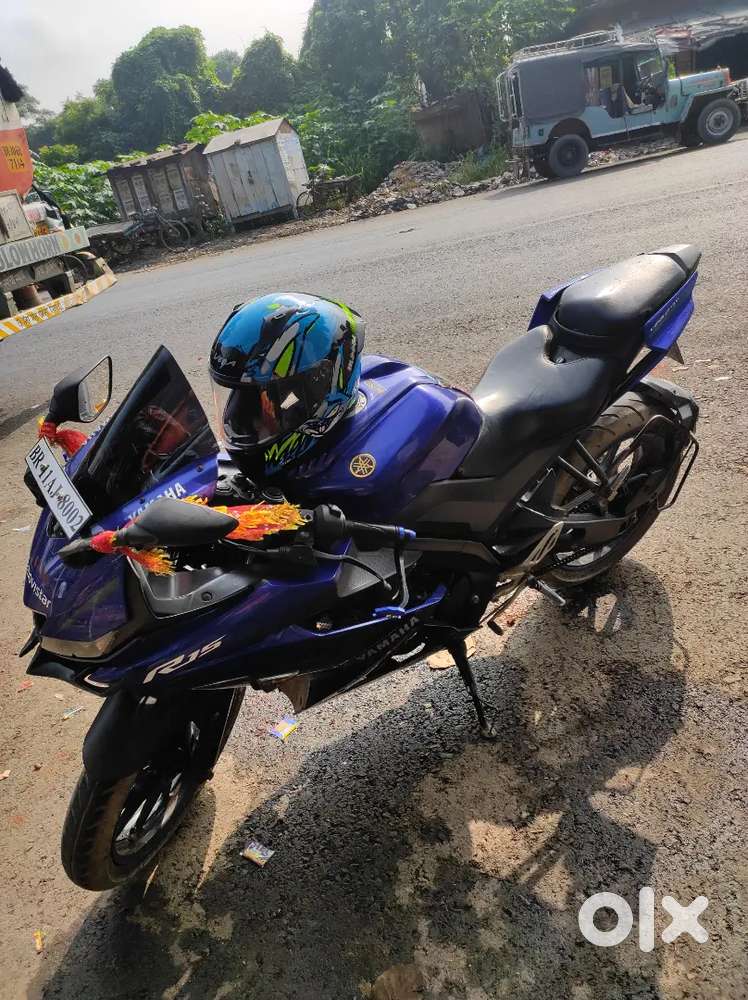 Yamaha R15 V3 good condition
