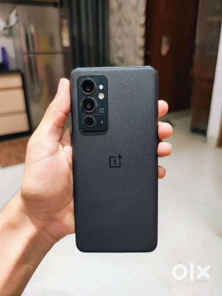 OnePlus 9RT 5G  8GB RAM  128GB Storage  Good Condition