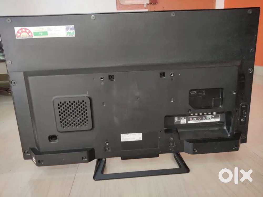 Led 32 inches sony tv