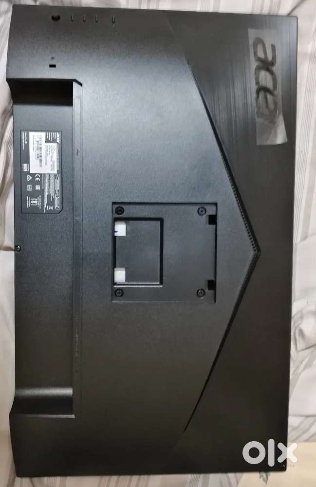 Nitro XV272U V3 Widescreen Gaming LED Monitor