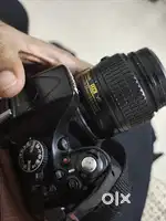 NIKON D5200