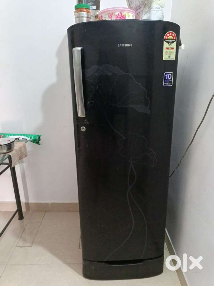 samsung 230 ltrs (5Star)