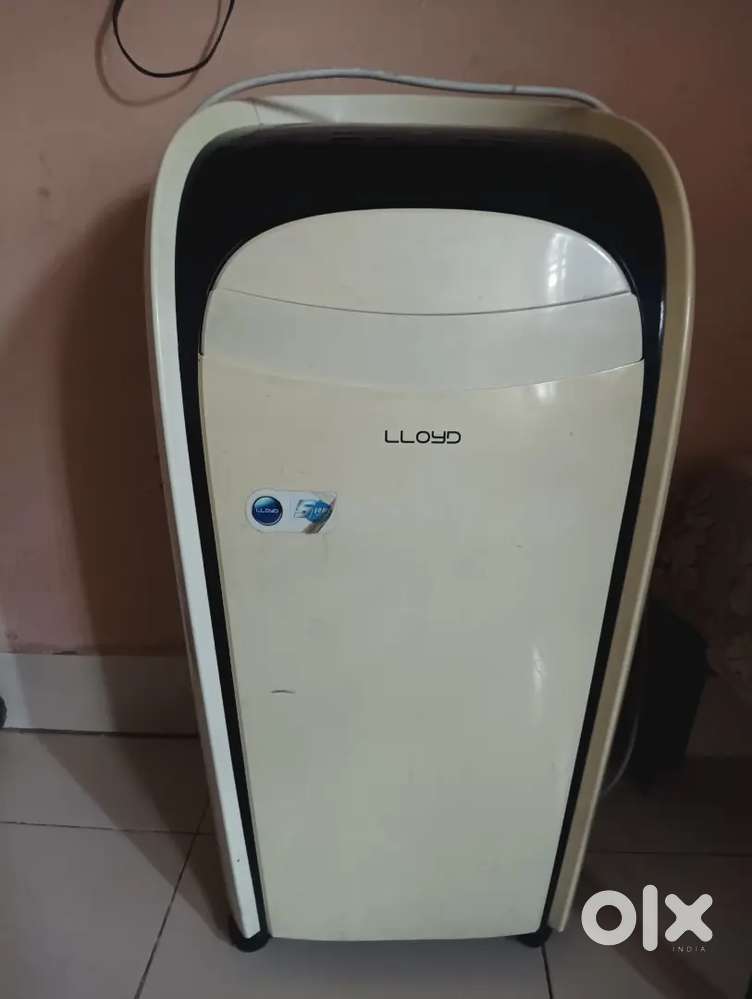 LLOYD PORTABLE AC