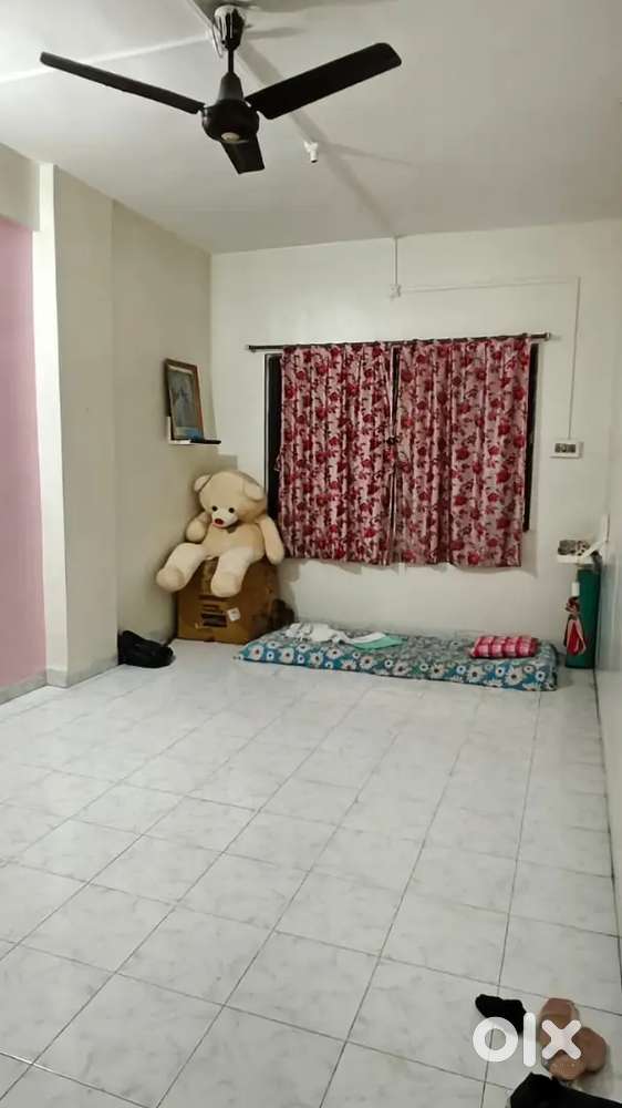 Need One(Girl) roommate