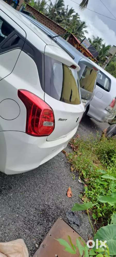 Maruti Suzuki Swift 2019 Petrol 60500 Km Driven