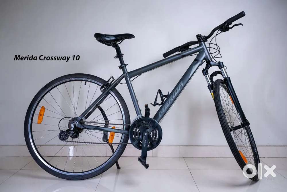 Merida Hybrid bicycle