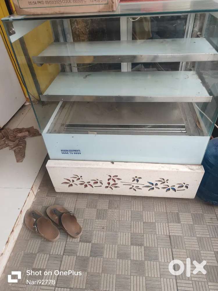 Sweet & bakery counters