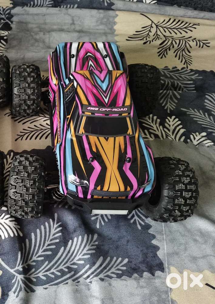 MJX Hyper Go 16209 Hobby Grade RC car 80km/hr speed .