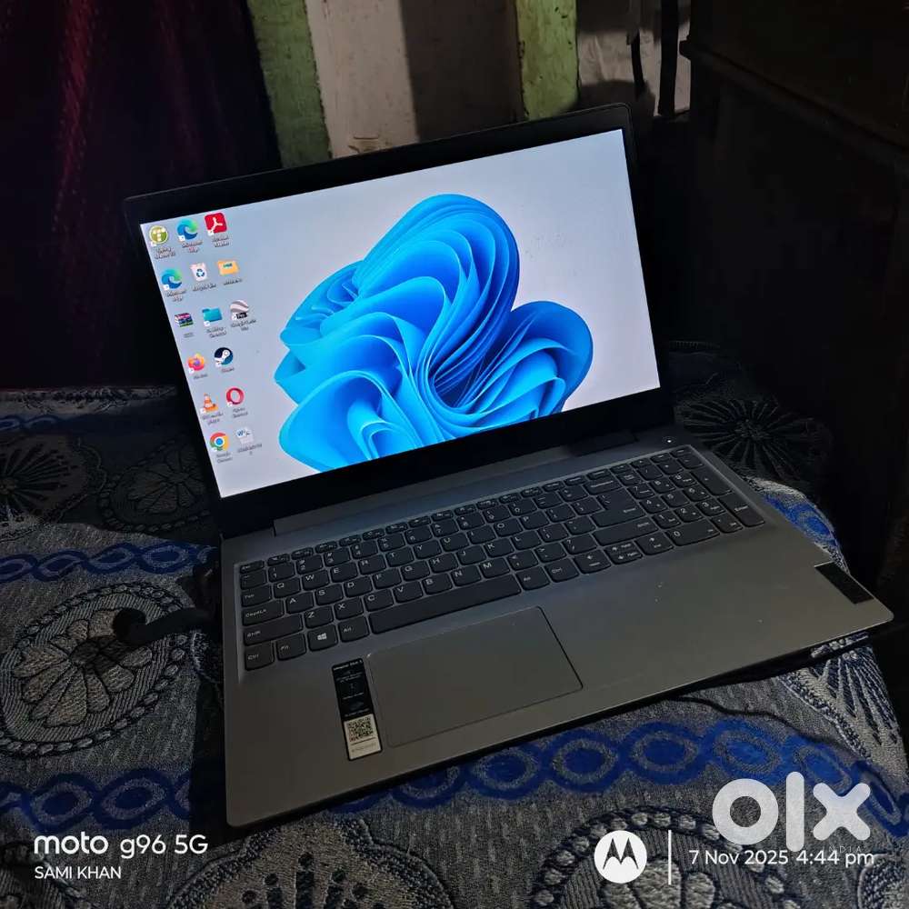 Lenovo laptop 2021