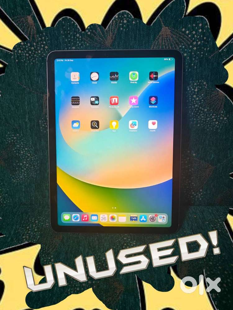 iPad Air 5th generation (64 GB) with magnetic case - New condition