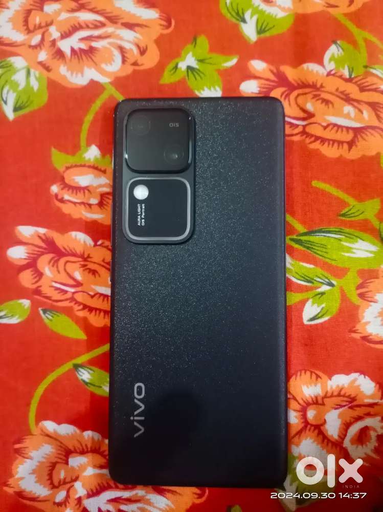 Vivo v30 good new condition