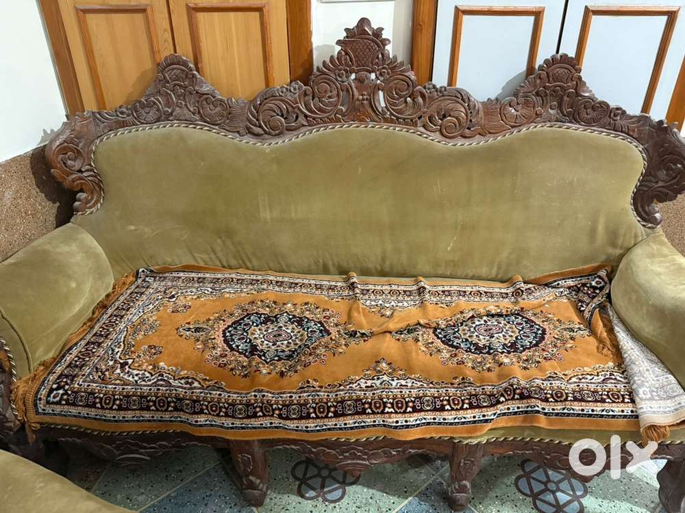 Sofa le jao jaldi se