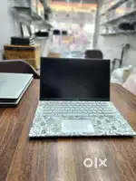 Wholesale price in second hand laptops available