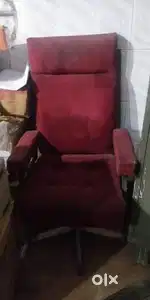 Rolling chairs