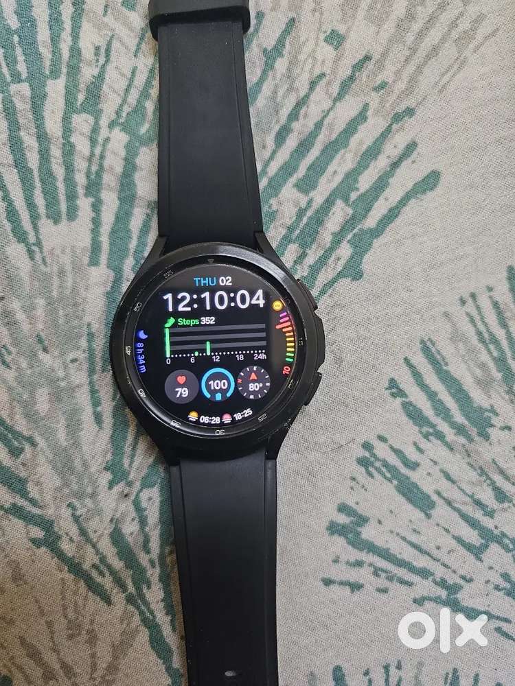 SAMSUNG Galaxy Watch 4 Classic E-sim 46mm Smartwatch GPS WiFi (Black)