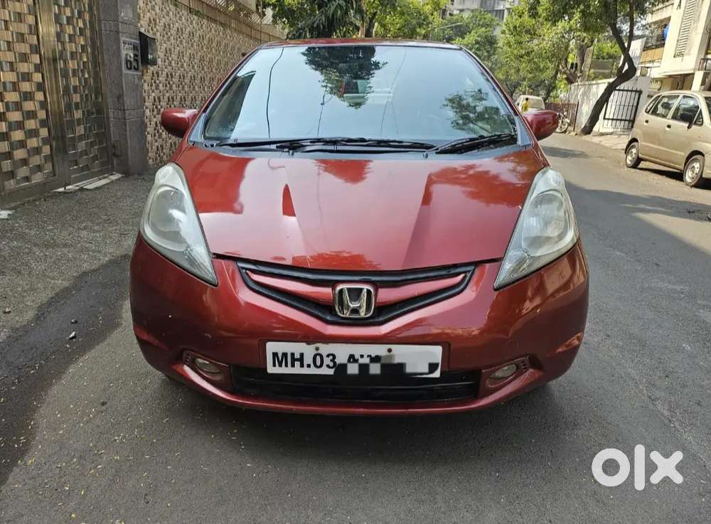 2010 HONDA JAZZ VMT TOP MODEL PETROL FOR JUST RS 1,49,000/- ONLY..