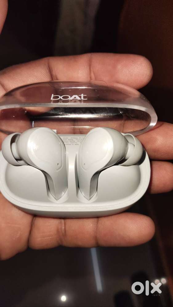 I want to sell bolt earbods