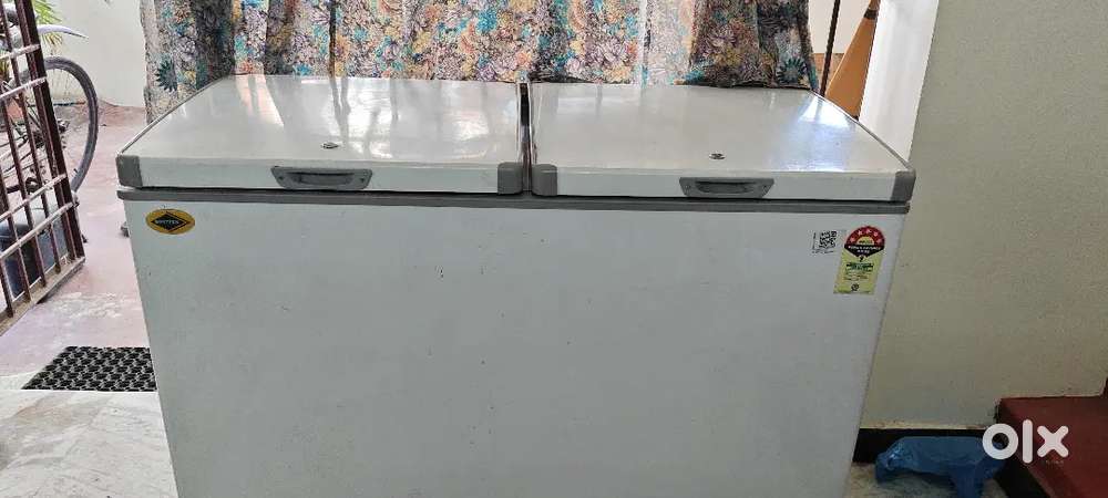 Deep freezer just 10 months used