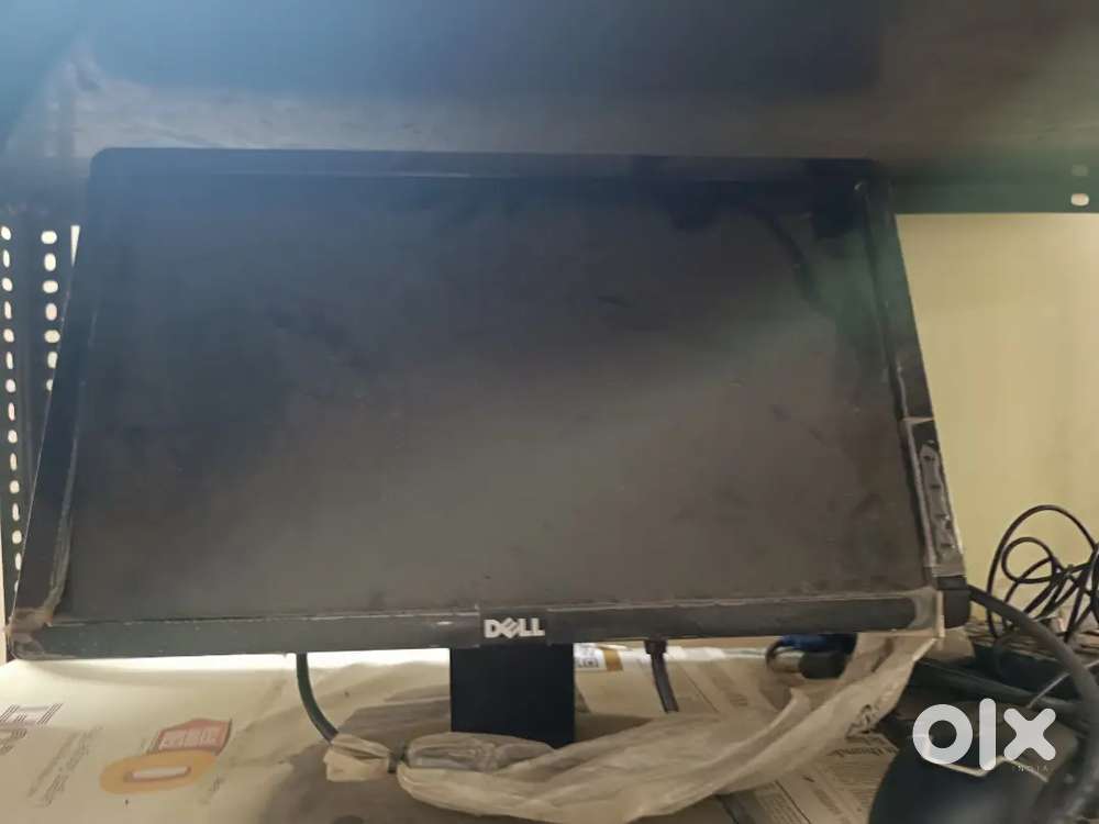 16inches Desktop with keyboard and mouse