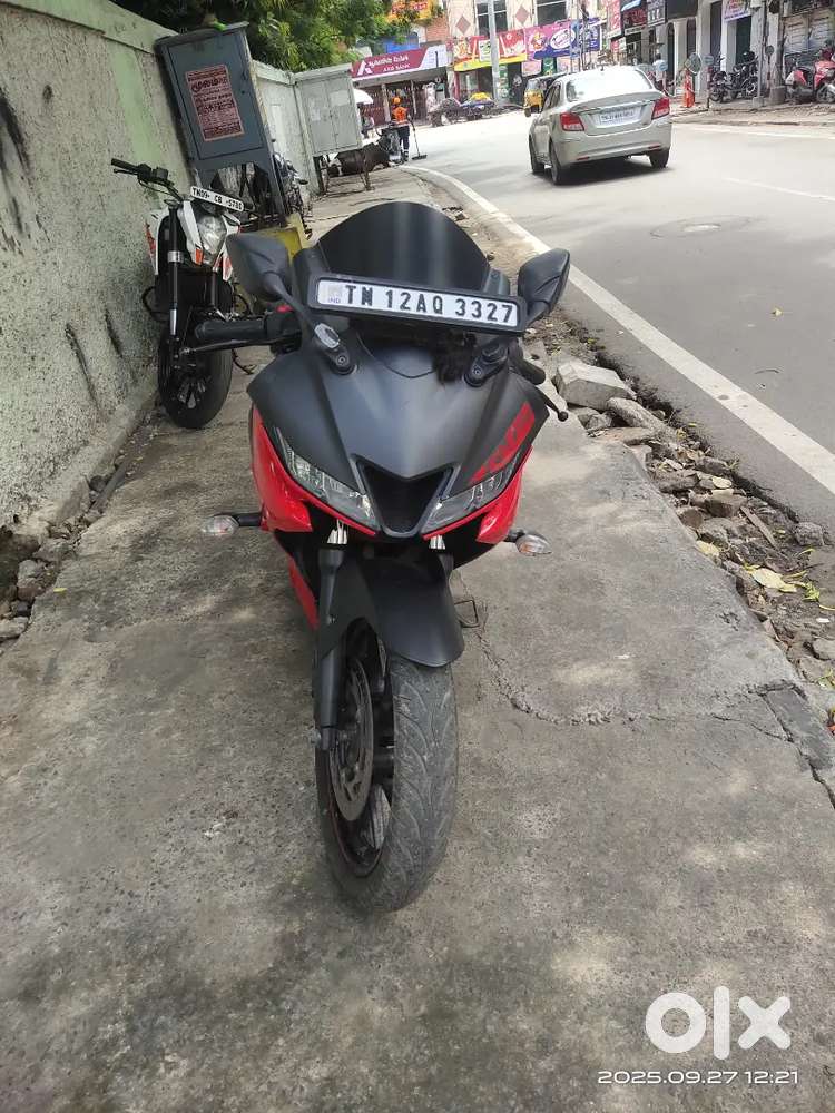 Yamaha R15