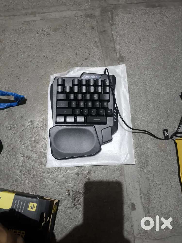 One hand keyboard with RGB lights