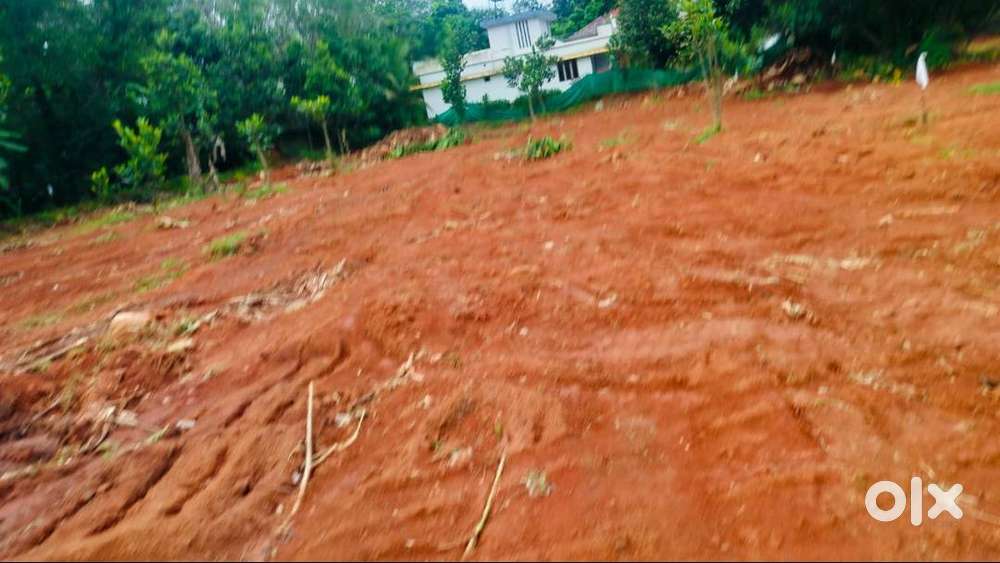 5.5 Cents of House Plots in Athani, Nedumbassery.