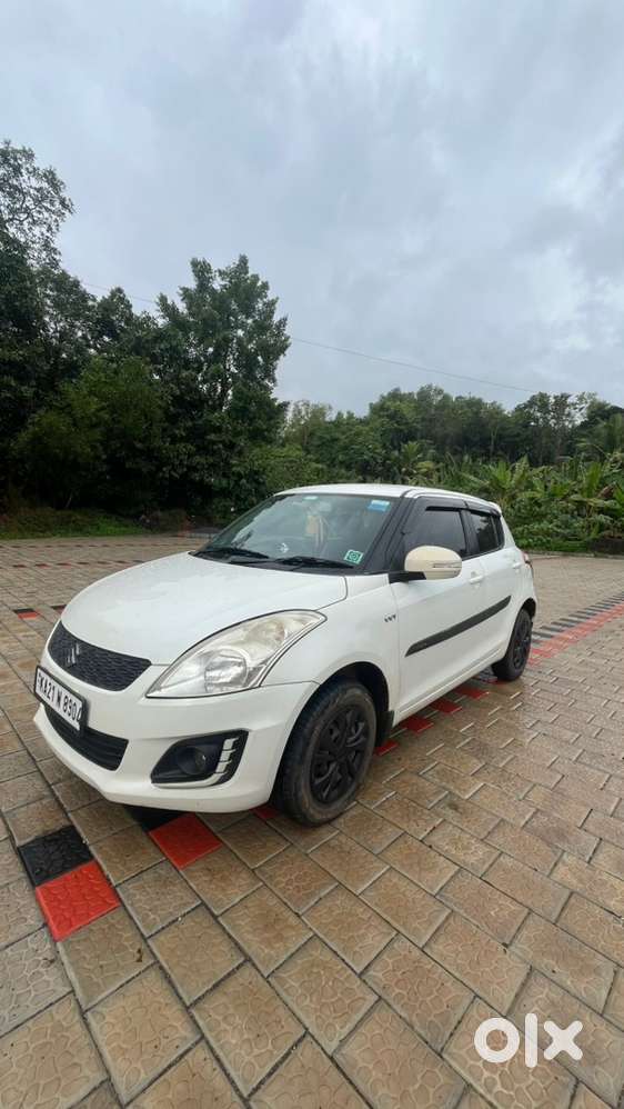 Maruti Suzuki Swift 2015 Petrol Well Maintained