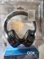 Selling HP headphones