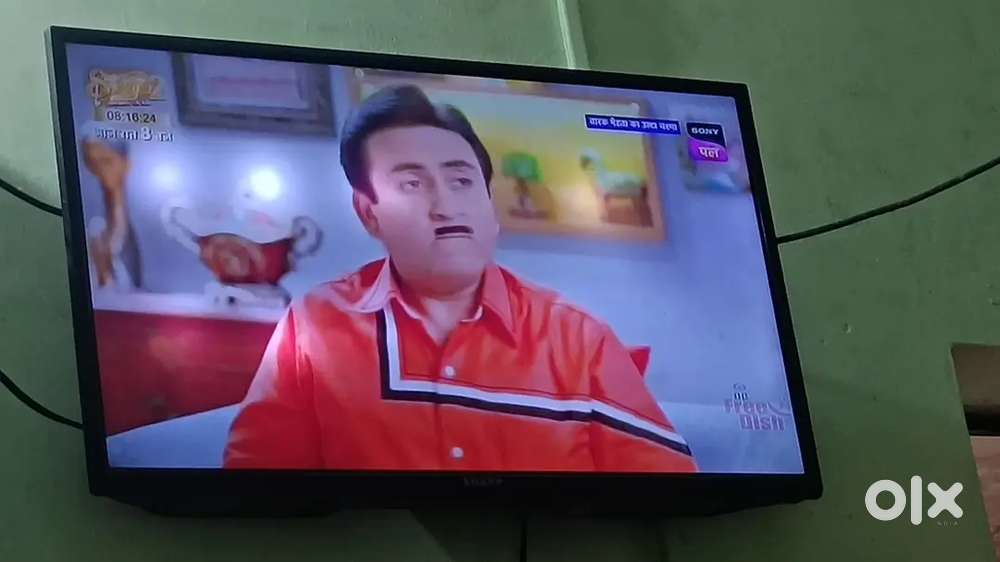 Emergency to sell sharp lcd 4k tv