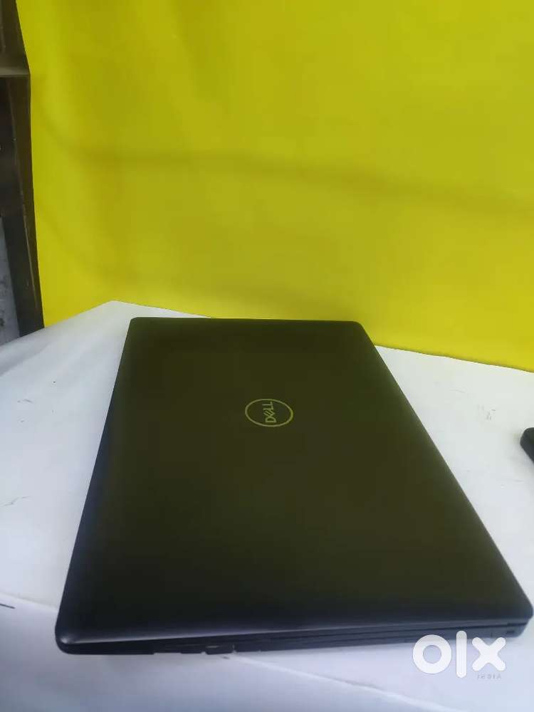 DELL Laptop/Lifetime service warranty/ Core i5/8GB DDR4 RAM/256GB SSD