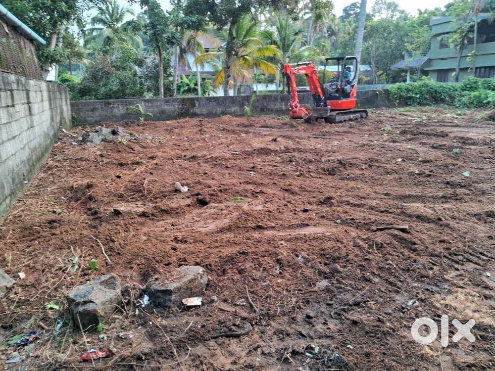 6 cent square plot for sale