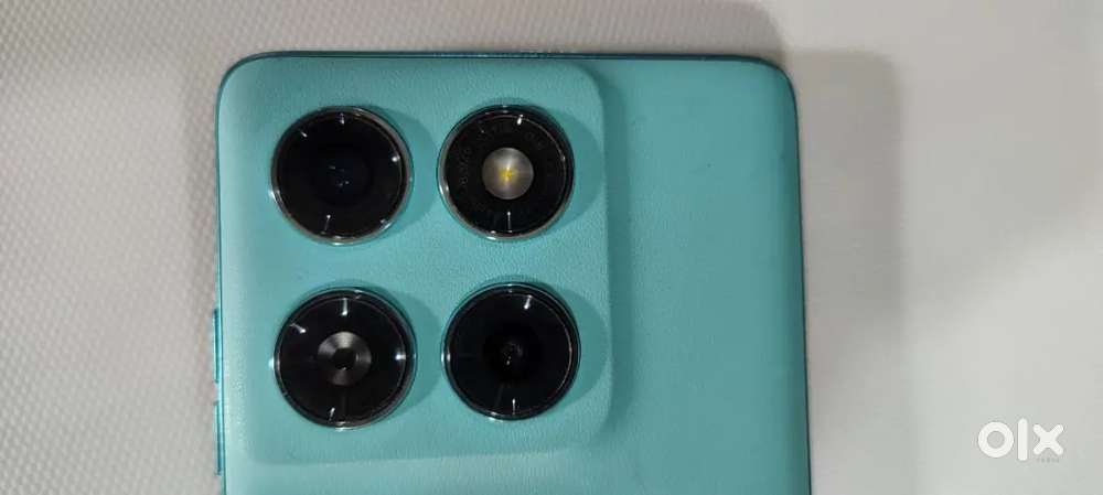 Motorola 60 fuzan 8 GB +4 GB intarnal 256