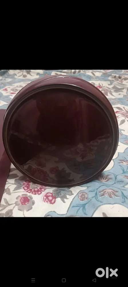 Almira, single bad,computer table fan ext.