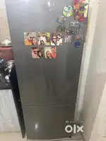 Haier Fridge capacity 321 litre