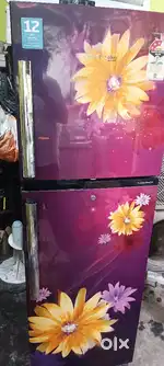 Voltas 270 litres refrigerator
