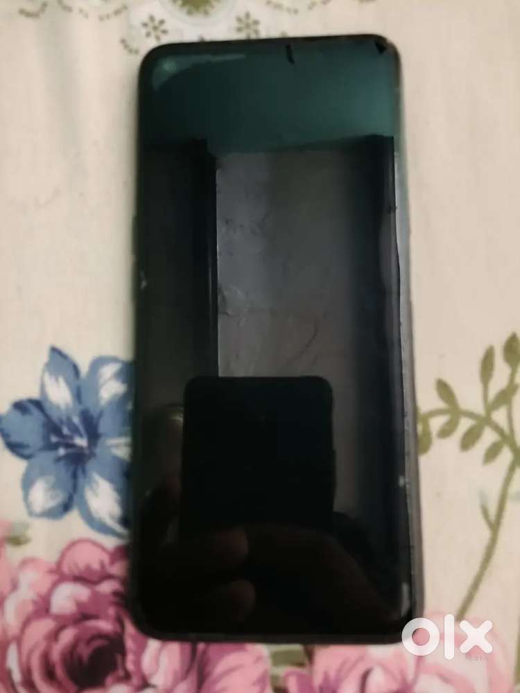 Oppo A70 6