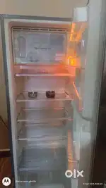 LG Fridge Smart Inverter Compressor 261 litres