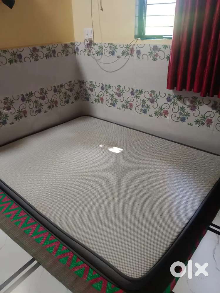 Queen size mattress